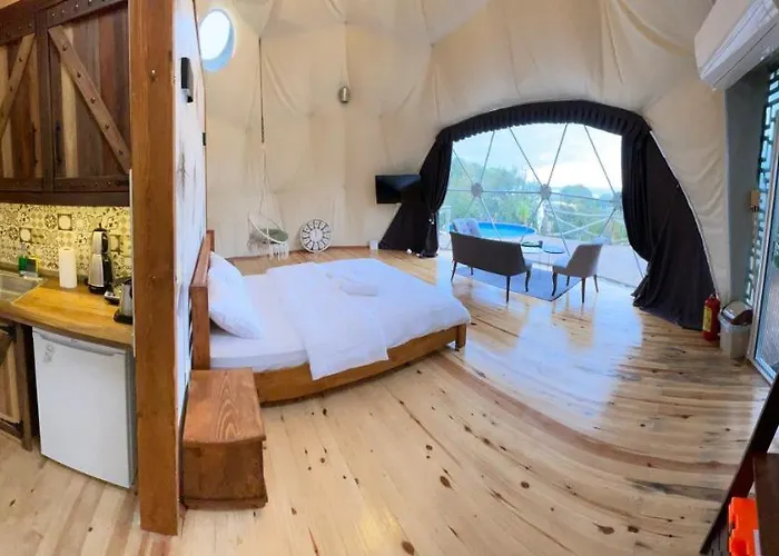 Dome אוהל מפואר *