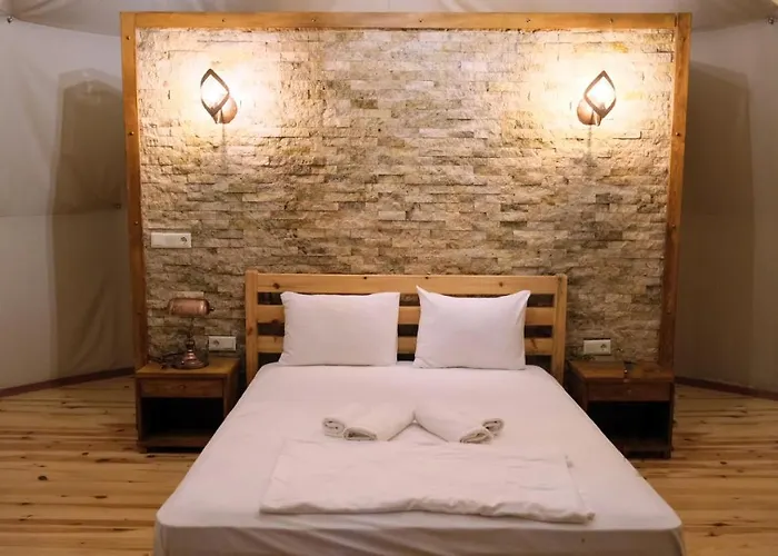 Dome אוהל מפואר *