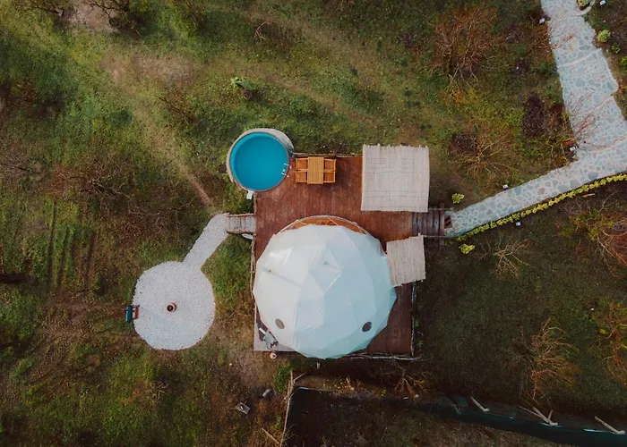 Dome אוהל מפואר *